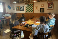 U12-Decs20290927-01