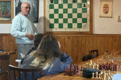U12-Decs20290927-05